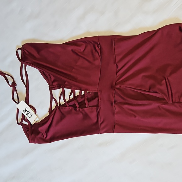 CBR Burgundy Halter Cut Out Jumpsuit Wide Straight Leg With Pockets Size Small - Picture 8 of 14